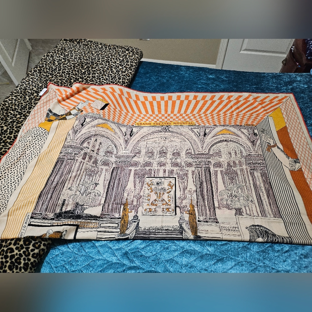 Hermès Grand Théâtre Nouveau Shawl. - Picture 6 of 12